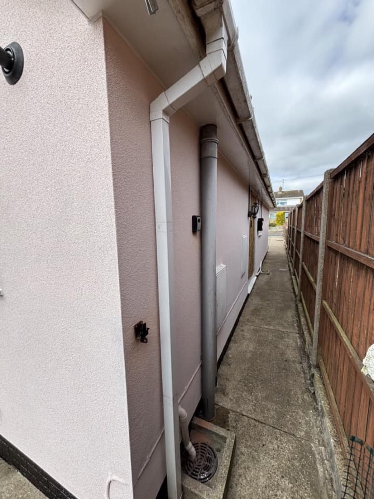 Silicone Render in Lowestoft, image 3