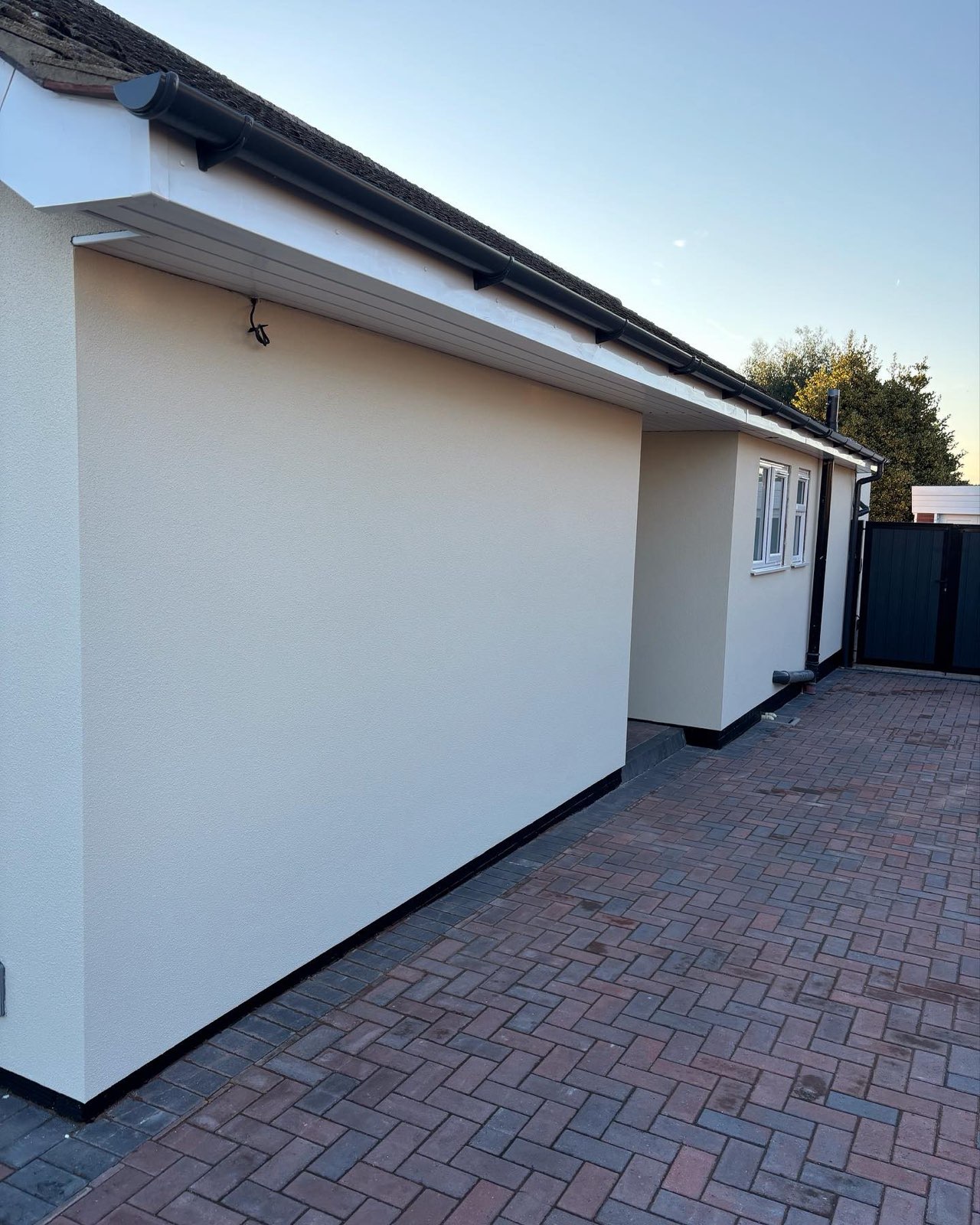 Silicone Render in Great Yarmouth, image 1