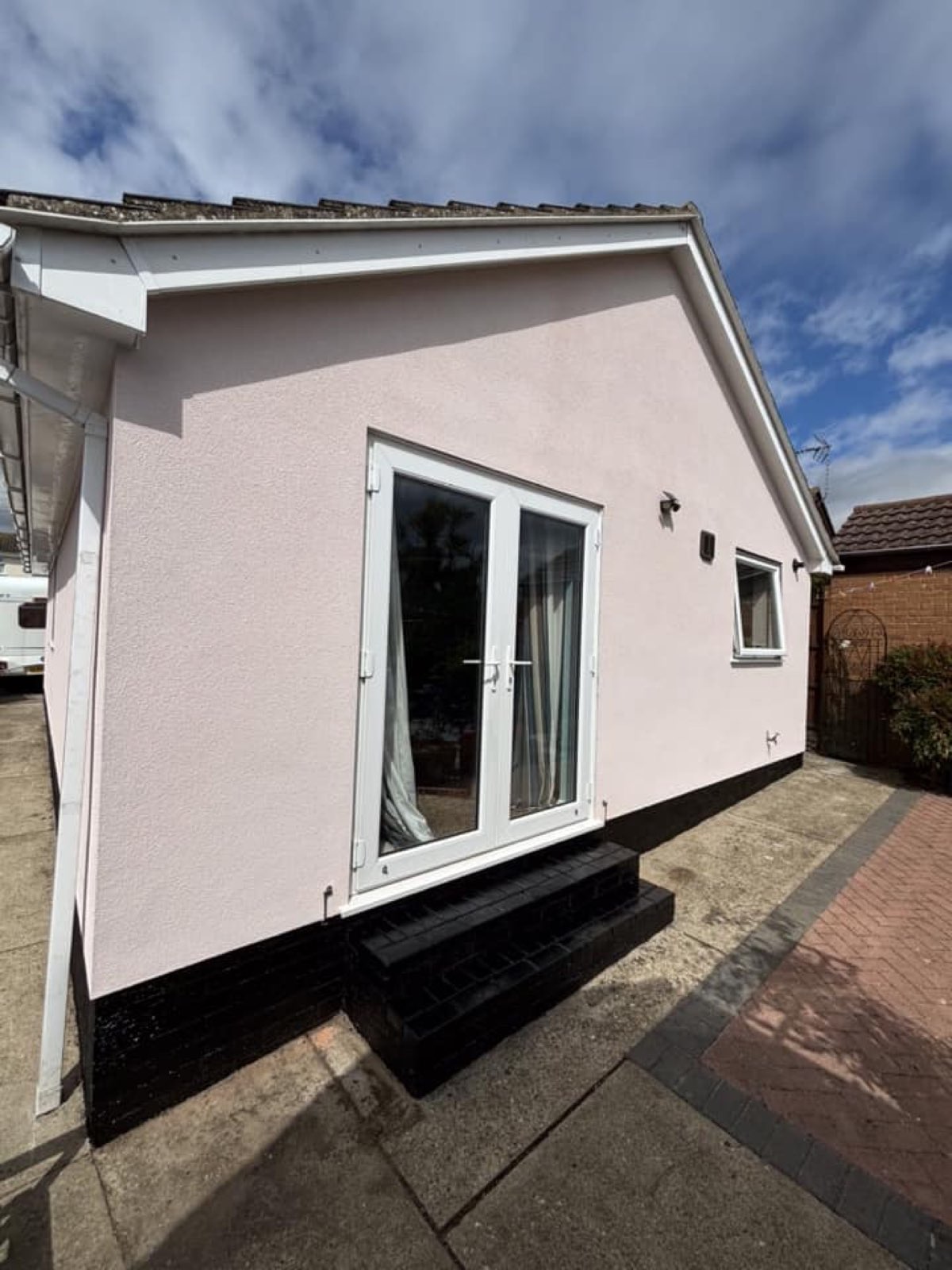 Silicone Render in Lowestoft, image 4