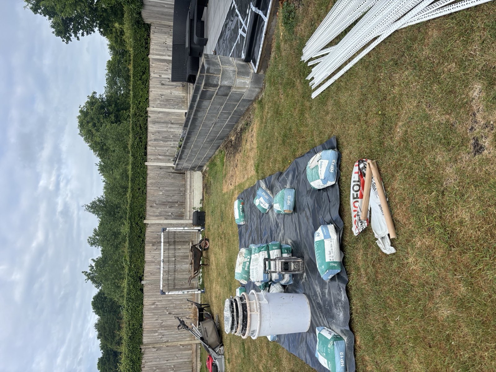 Silicone Render in Pulham - Garden Wall, image 16